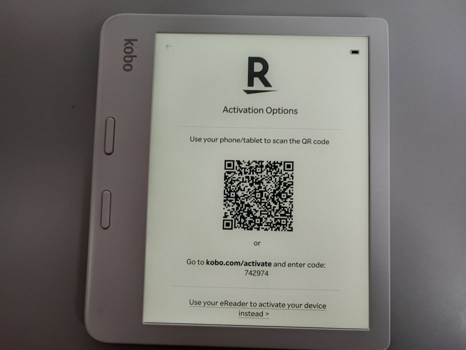 Електронна книга Kobo Libra 2, Водозахист IPX8, Стилус в комплекті