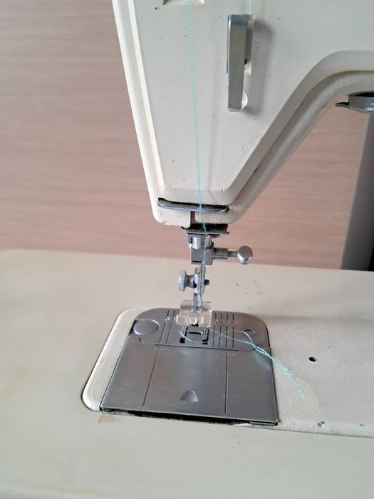 Singer Stylist 834 – sprawna, do regulacji