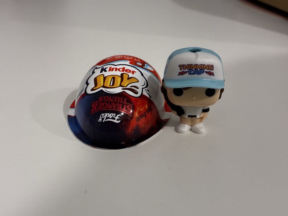 Фігурка Kinder joy stranger things Дастін, Оді