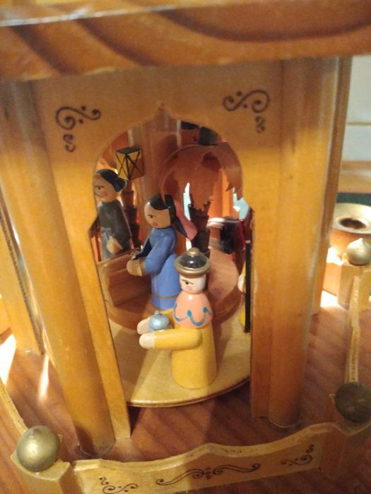 Piramida świąteczna wys.38cm Erzgeberge Niemcy