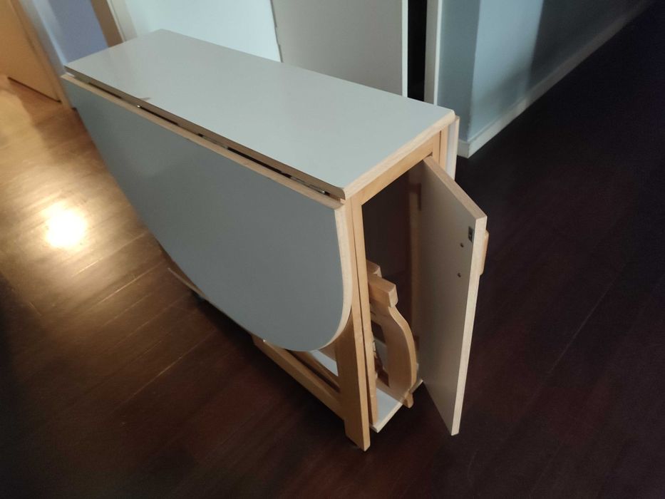 Mesa de Cozinha ou Sala com 4 cadeiras (conjunto)