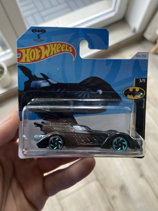 Hot Weehls Batman 106/250 Treasure Hunt