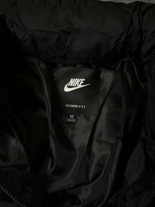 Куртка пуховик Nike