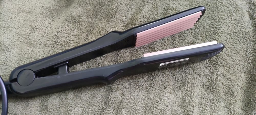 Плойка гофре Vitek