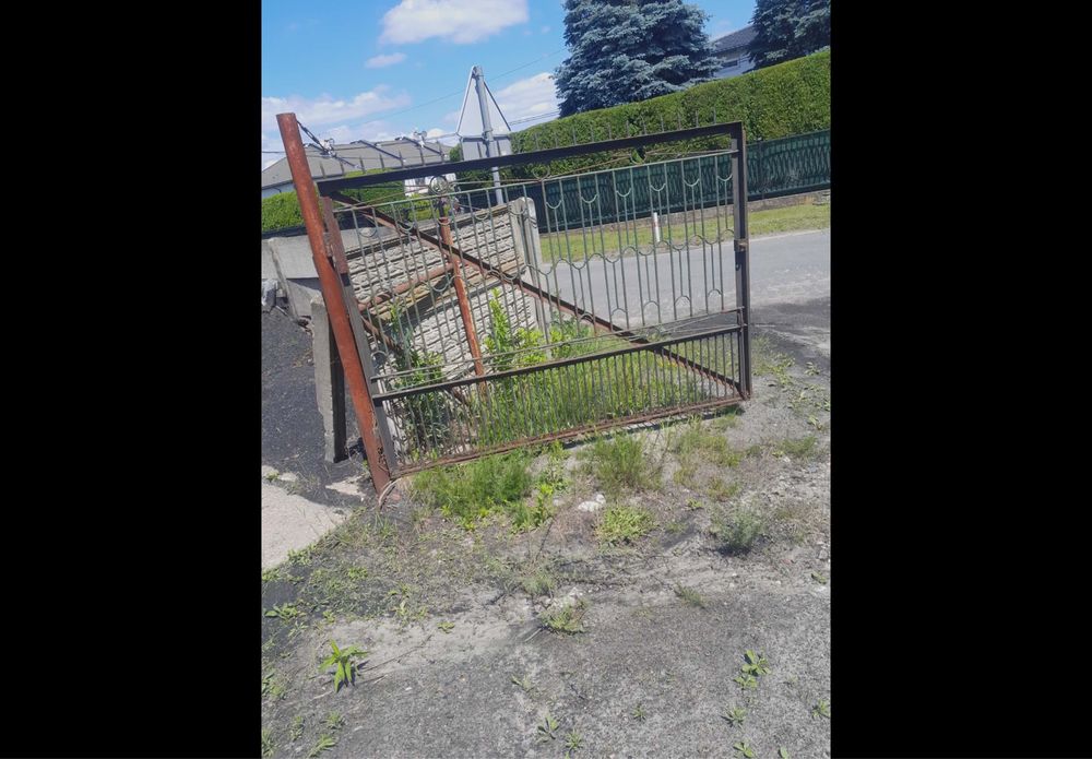 Brama dwuskrzydlowa używana