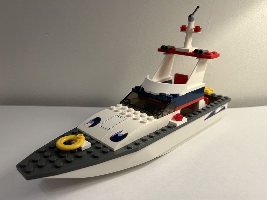 Lego City 4642 Jacht motorowy