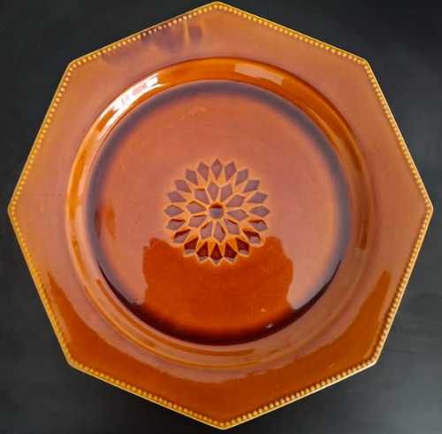 Saladeira e 2 pratos grandes em faiança SECLA, serviço motivo Madrid