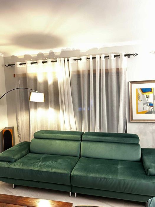 Sofá novo em veludo