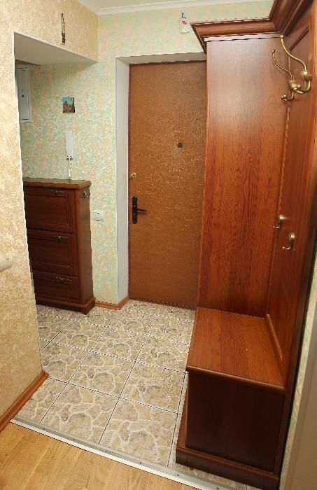 Квартира на Шевченко!Поруч парковка з охороною.