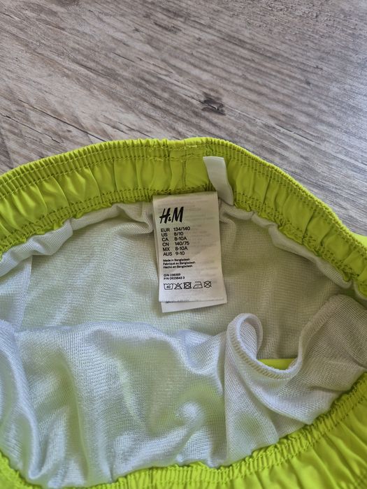 Spodenki kąpielowe H&M 128 cm