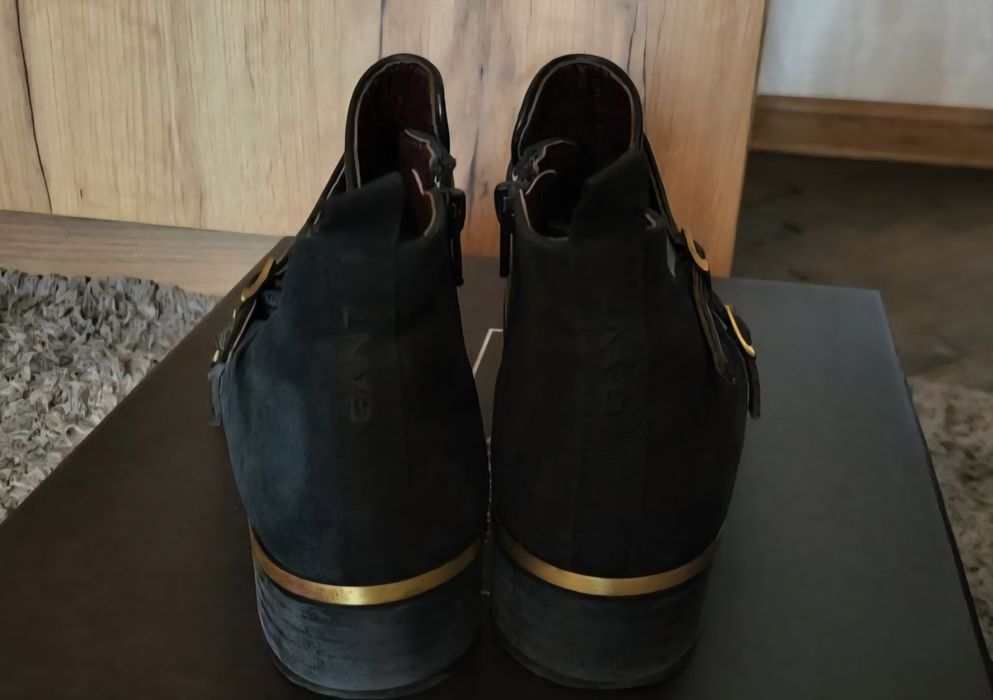Чорні жіночі шкіряні черевики GANT
