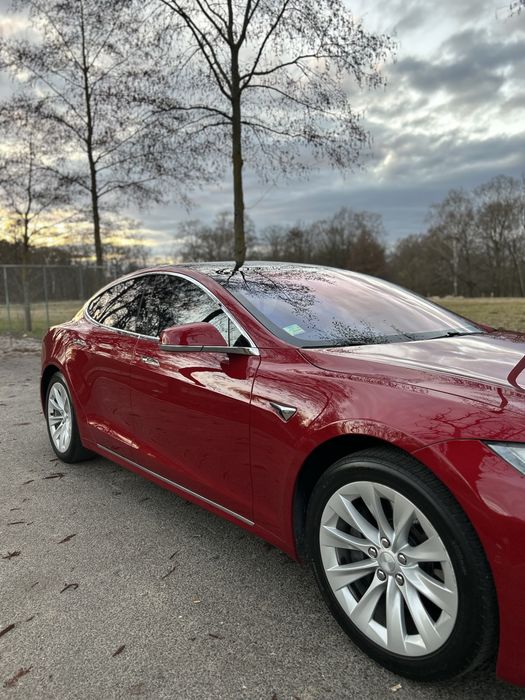 Tesla Model S, 75kW, 2017, рестайлінг, CCS( Mosel 3, Y, X)