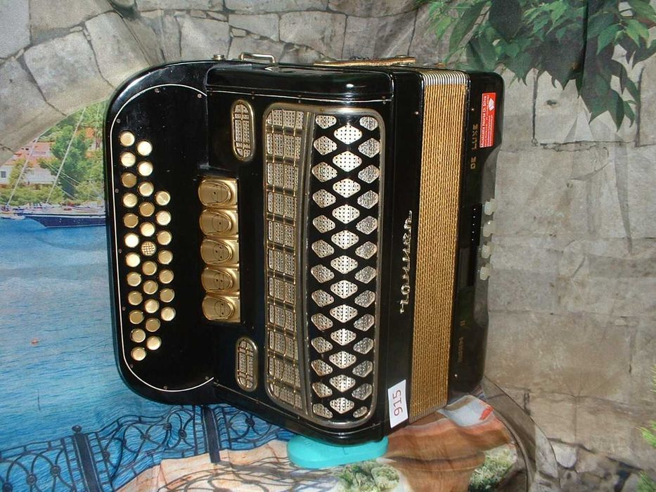 Concertina para venda N, 915