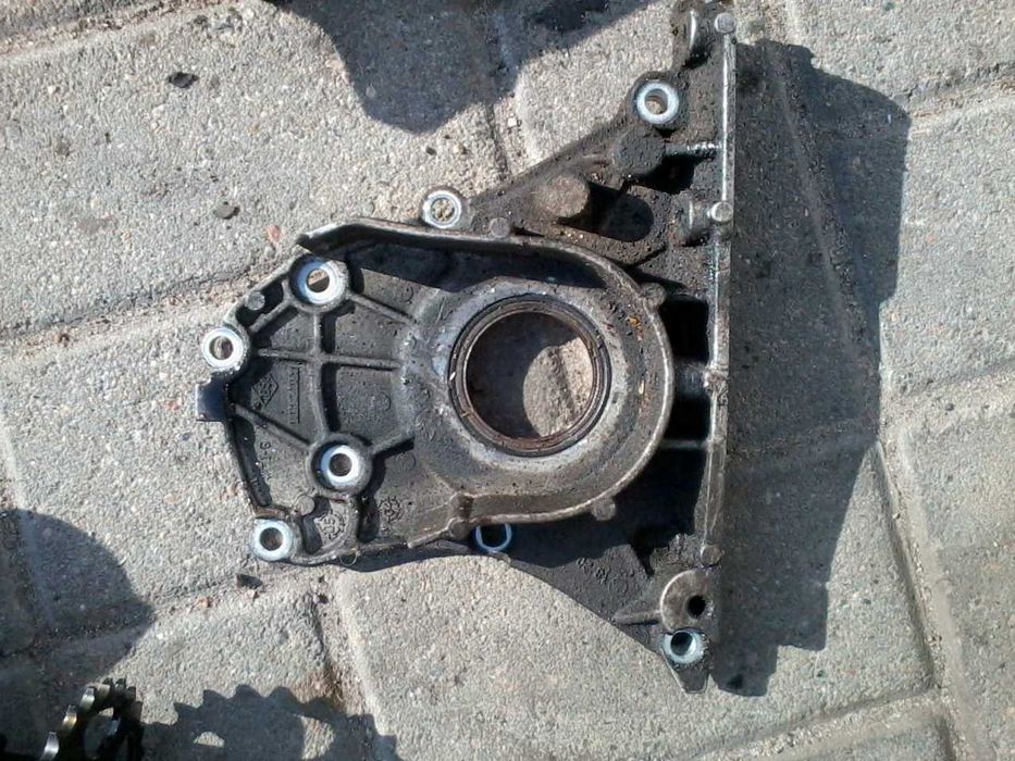 Впускной коллектор б/у по мотору F4R 771 2.0-16v Рено+ ещё