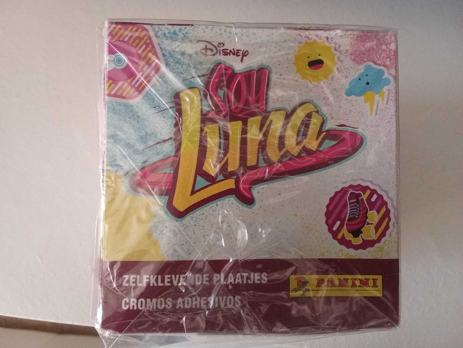 Caixa selada de cromos Panini "Soy Luna"