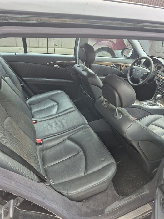 Mercedes w211 E320 4MATIC GAZ