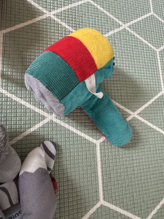 Paka zabawek niemowlęcych
