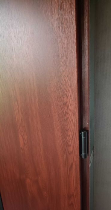 Drzwi zewnętrzne prawe 90