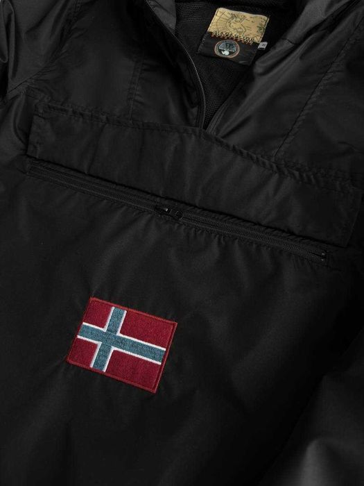 Шикарна чоловіча вітровка NAPAPIJRI