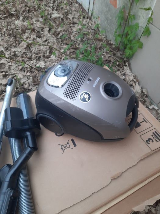 Пилосос SAMSUNG VCJG079H