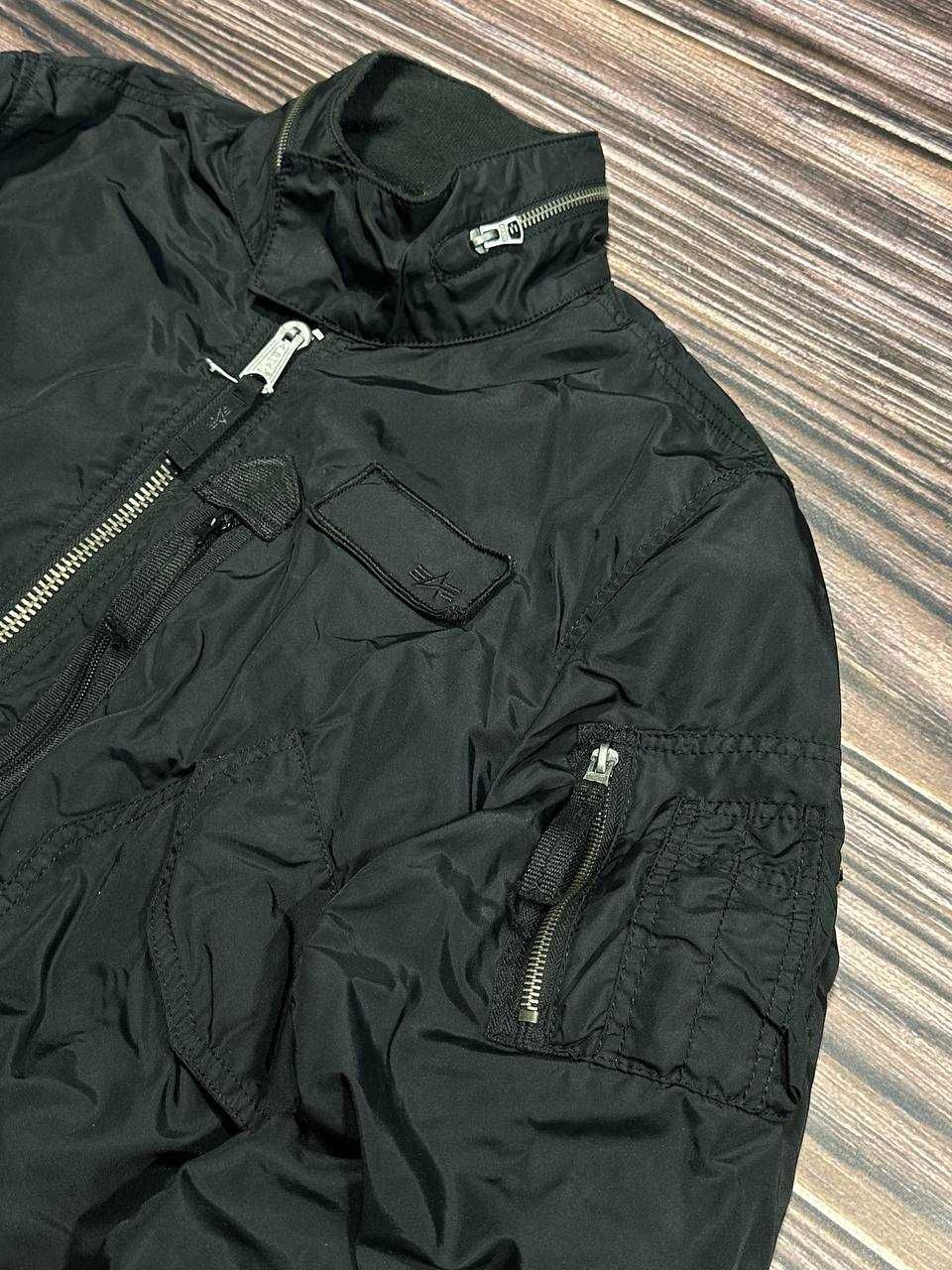 Бомбер Alpha Industries с патчем: 1 699 грн. - Бомбери Київ на Olx