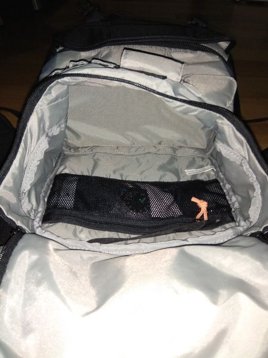 Mochila lowepro como nova