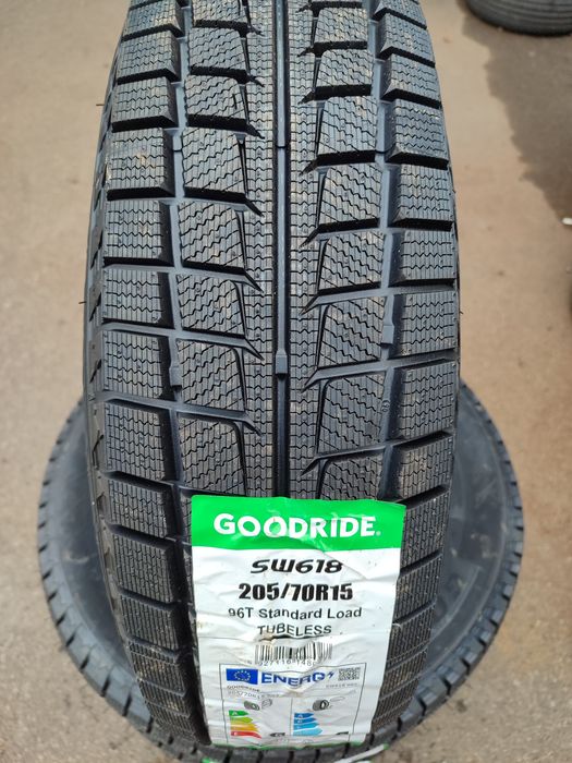 Goodride 205/70 R15 96T SW618
