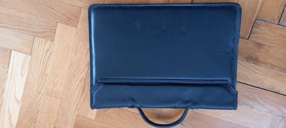 Aktówka z naturalnej skóry