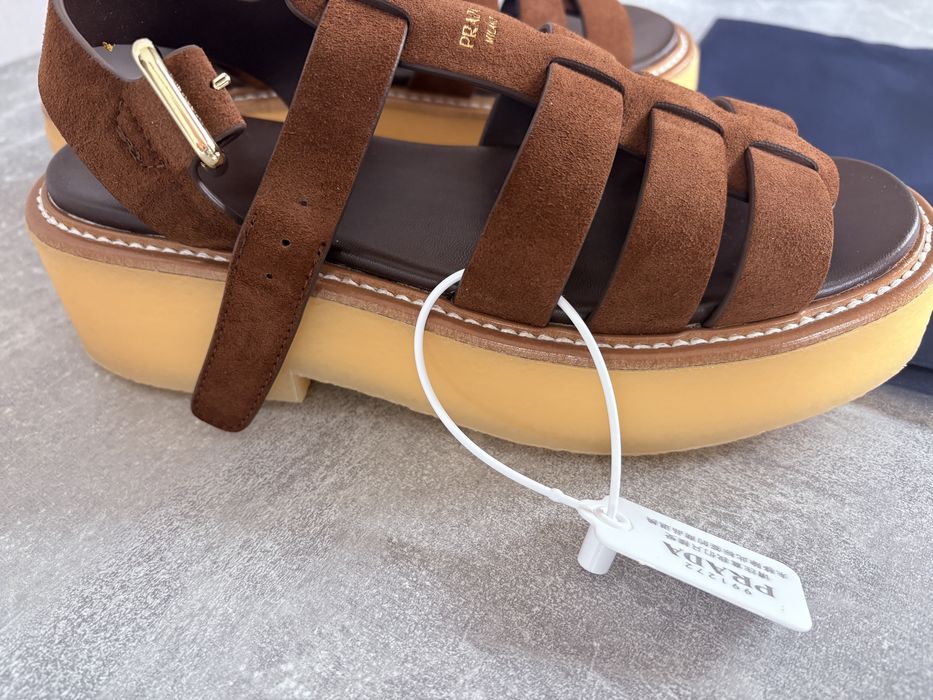 Prada sandały 38