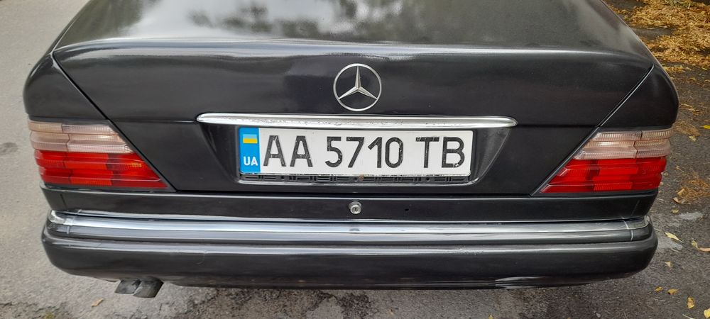 Продам Мерседес W124