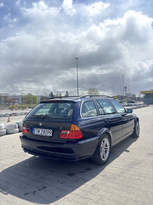 Na sprzedaz BMW 325Xi(E46)/ 2.5 Benzyna/ Manual/ 4x4