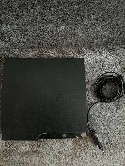 Konsola PlayStation 3 Slim