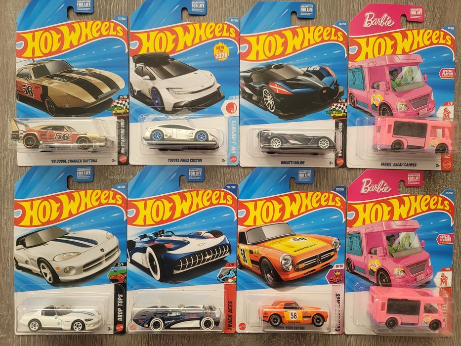 Hot Wheels Treasure Hunt Toyota Bugatti Barbie
