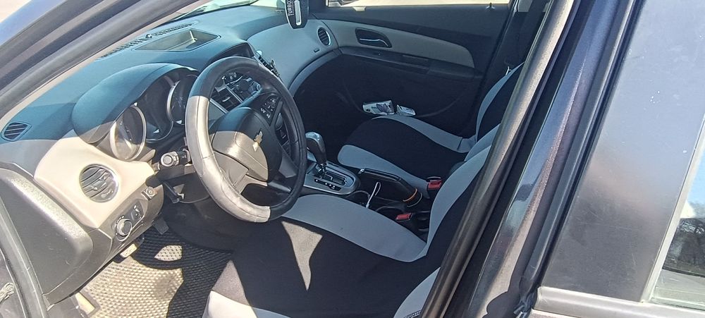 Шевроле Круз 1.8 автомат