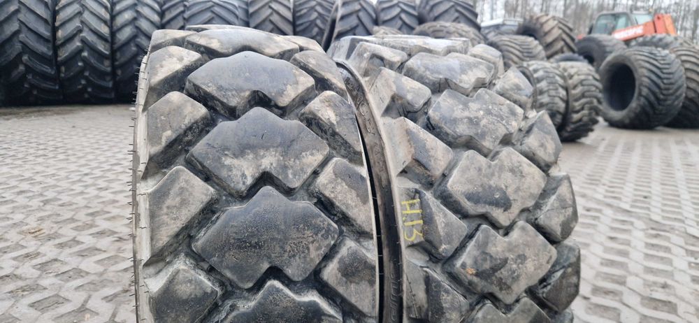 12-16.5 12R16.5 10-16.5 Bobcat Galaxy 90% bez napraw