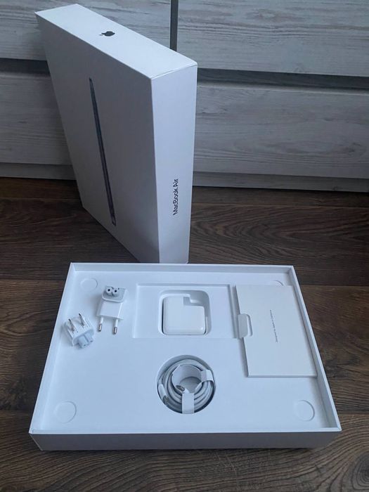 Ноутбук Macbook Air M1 макбук appel iphone