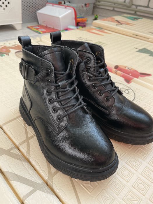 Демісезонні чоботи на дівчинку, розмір 34