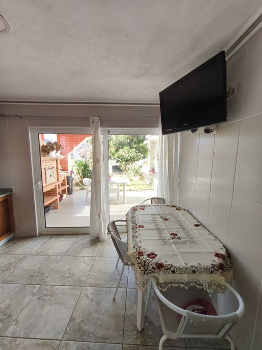 Família de acolhimento em casa própria 24 horas por dia