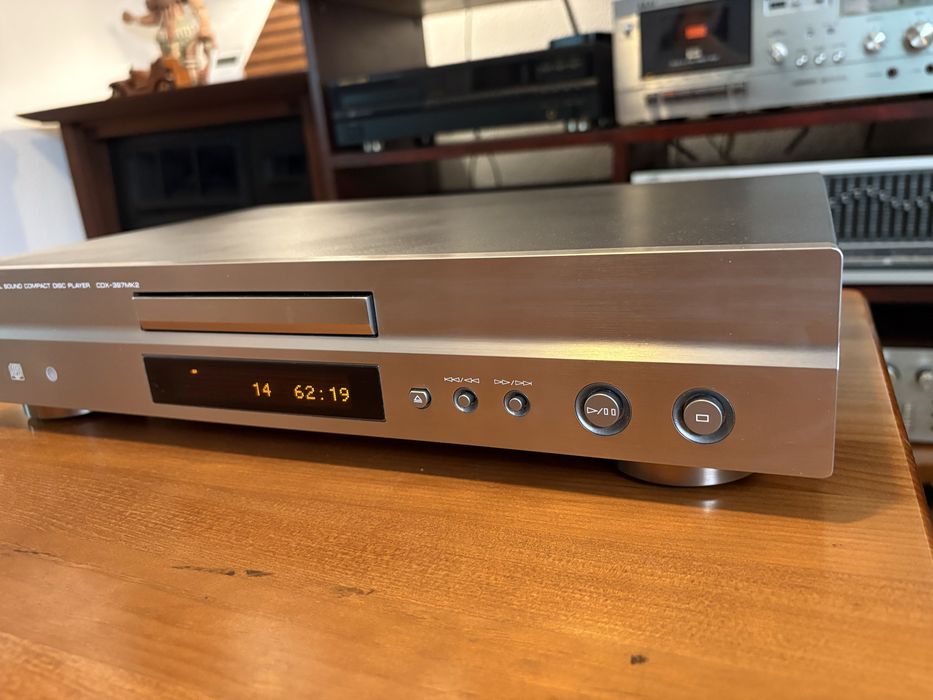 Leitor de CD Yamaha CDX-397MK2