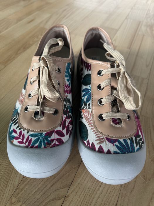 Wiosenne barefoot damskie 41