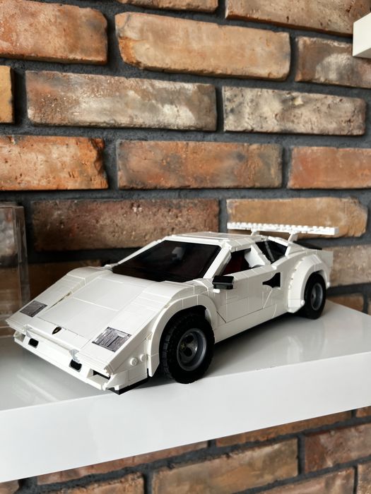Zestaw klocków LEGO Icons Lamborghini Countach 5000 Quattrovalvole 1506 elementów (10337)
