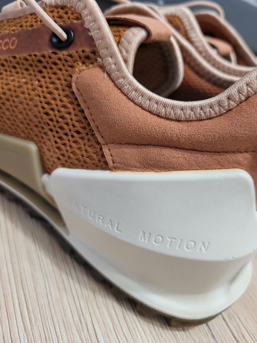 Buty Ecco biom 37