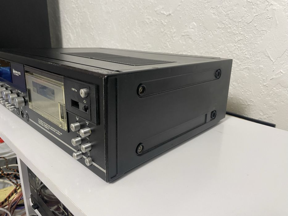 Магнітофон Маяк 233 стерео