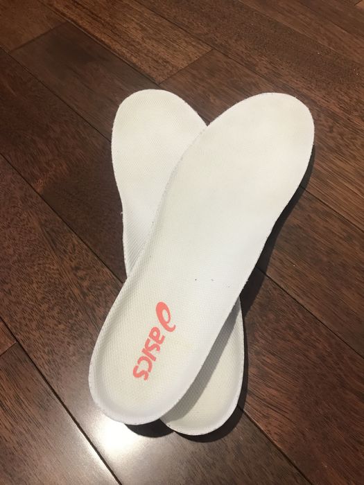 Asics NOVABLAST orange