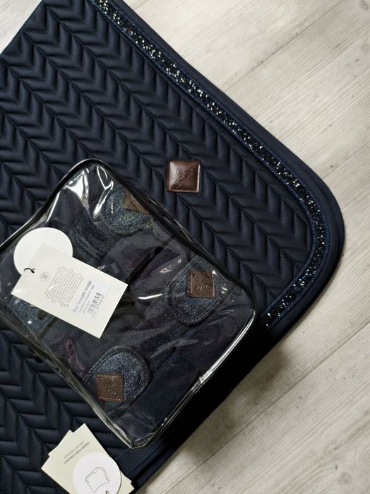 Czaprak ujezdzeniowy zest Kentucky Glitter stone granatowy Full Vs