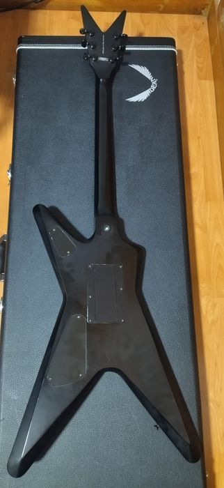 Guitarra Dean ML Modifier Black Satin com hardcase