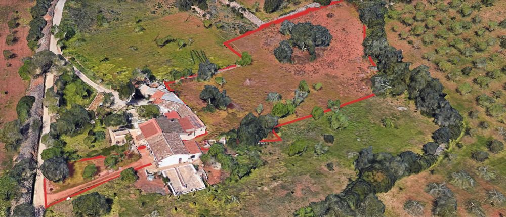 Terreno com Ruina em Albufeira