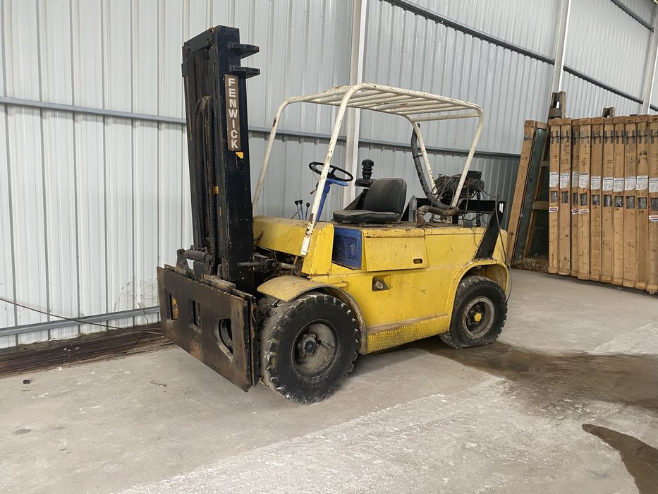 Empilhador  conpleto