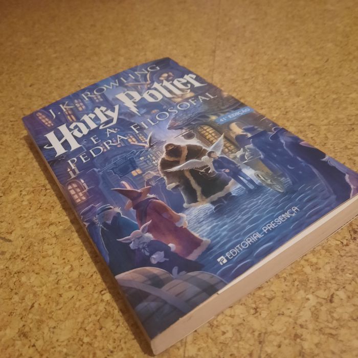 Harry Potter and the Philosopher's Stone64552054444929120