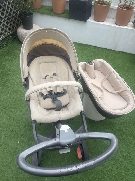 Carrinho da Stokke Xplory V4 completo – Excelente estado!